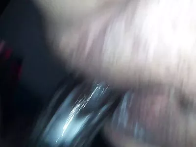 האיש סרטי פורנו לצפייה ישירה בחינם אהב סקס עם הברונטית במלון על המיטה.