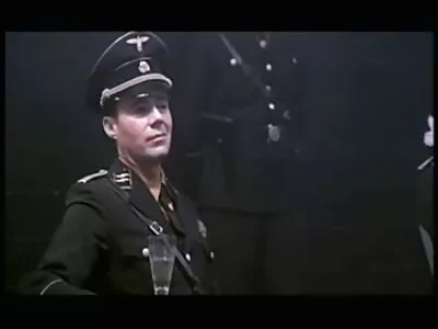 הייתה אורגיה גדולה של סווינגרים בחדר עם הרבה הצטיינות. סרטים של סקס חינם
