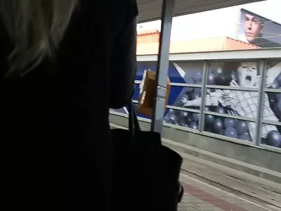 אורגיה במועדון לילה סרטי סקס מבוגרות חינם עם דאלות מקסימות עם דמויות טובות.