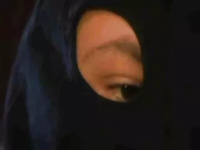 כובע פולוזיל לחברה שלה עם לשון sexחינם שובבה.