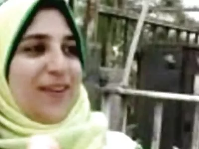 חברות נהדרות סרטי גייז מלאים בחינם מלקקות סוכרייה על מקל גדולה.